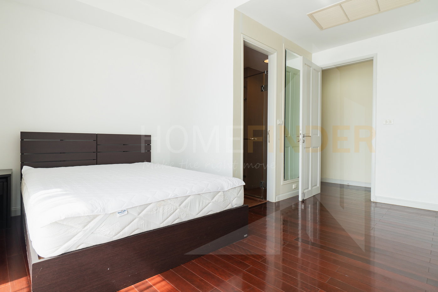 รูป Baan Rajprasong condominium 3 bedrooms, for rent - รูปที่ 13/24