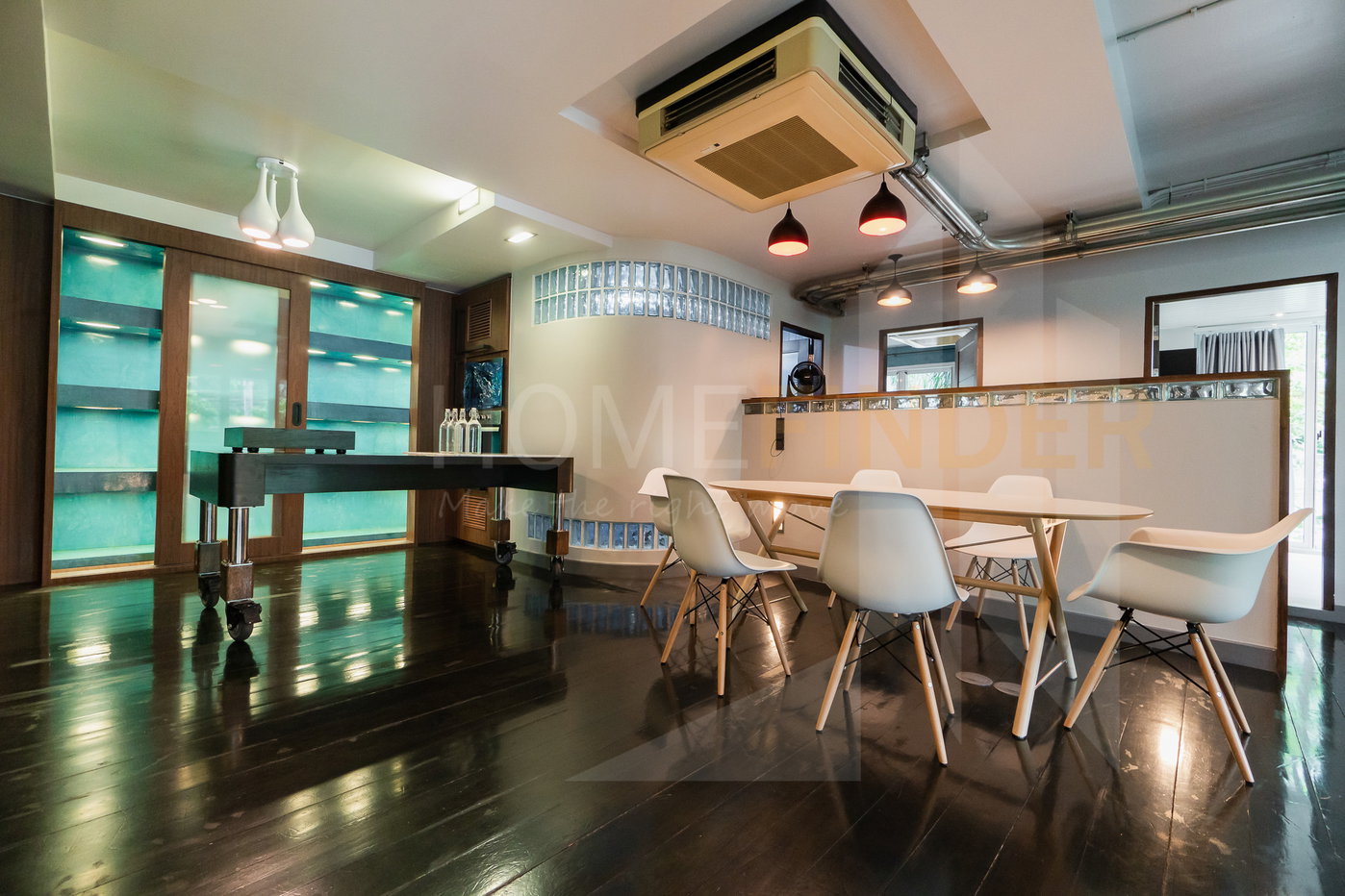 รูป Urbana Sukhumvit 15 3 bedrooms, for rent - รูปที่ 1/19