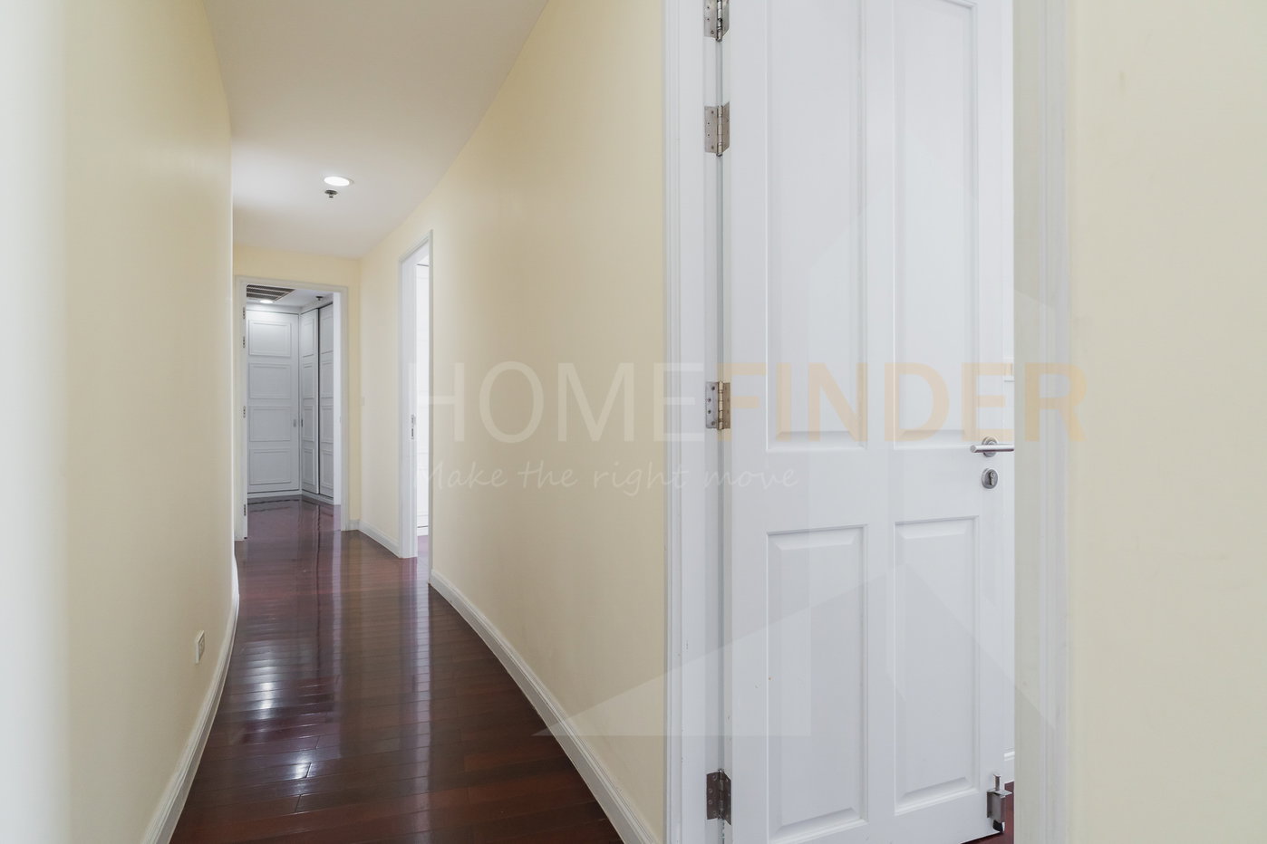 รูป Baan Rajprasong condominium 3 bedrooms, for rent - รูปที่ 19/24