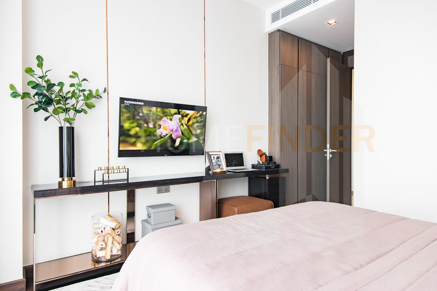 รูป Q 1 Sukhumvit 2 bedrooms, for sale - รูปที่ 39/45