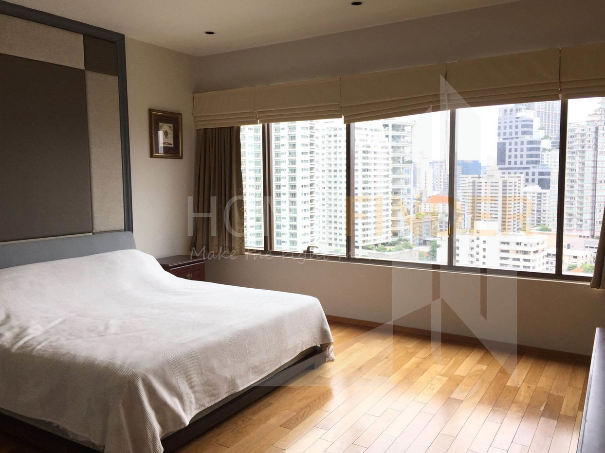 รูป The Emporio Place 2 bedrooms, for sale - รูปที่ 3/5