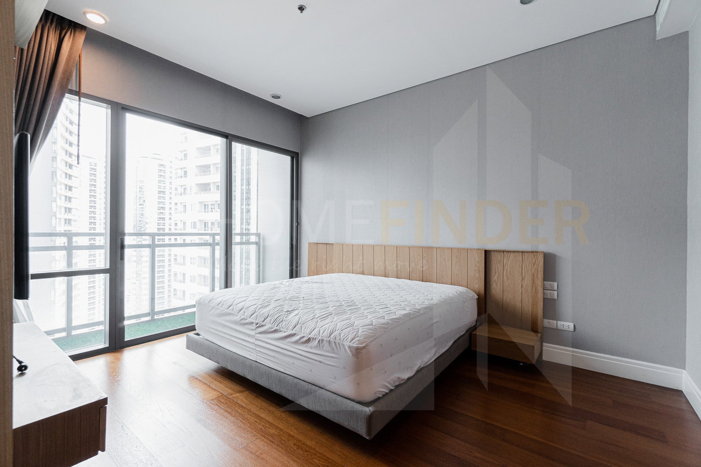 รูป Bright Sukhumvit 24 3 bedrooms, for rent - รูปที่ 9/11