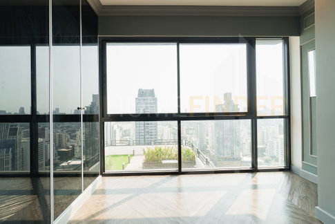 Sukhumvit Suite 2 bedrooms, for rent