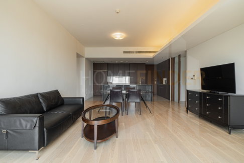 Hansar Rajdamri 2 bedrooms, for rent