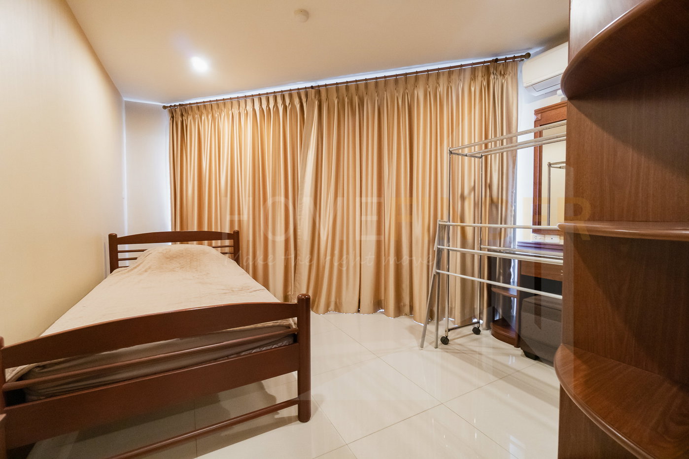 รูป Baan Suanpetch condominium 3 bedrooms, for rent - รูปที่ 6/17