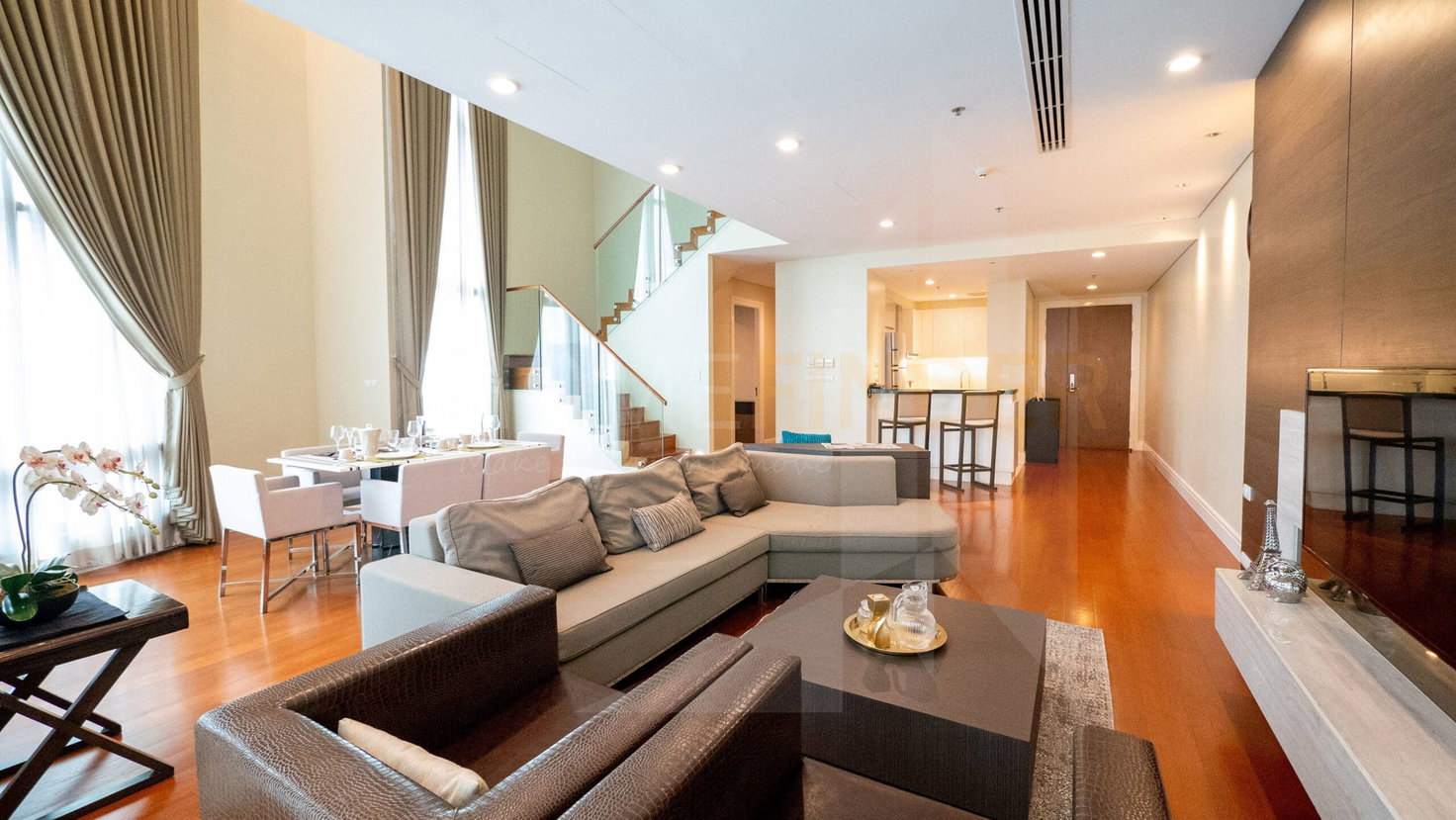 รูป Bright Sukhumvit 24 3 bedrooms, for rent - รูปที่ 3/10