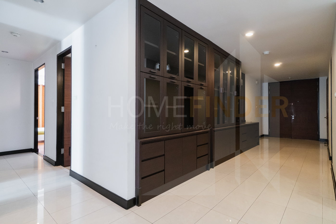 รูป Avenue 61 condominium 3 bedrooms, for rent - รูปที่ 2/17
