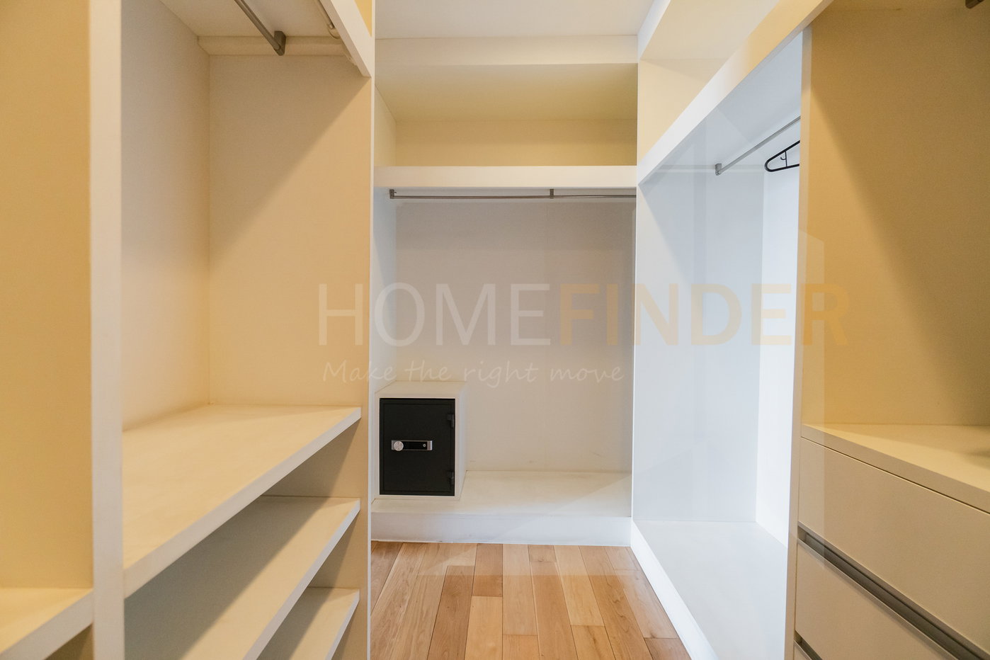 รูป Belgravia Residences 4 bedrooms, for rent - รูปที่ 13/45