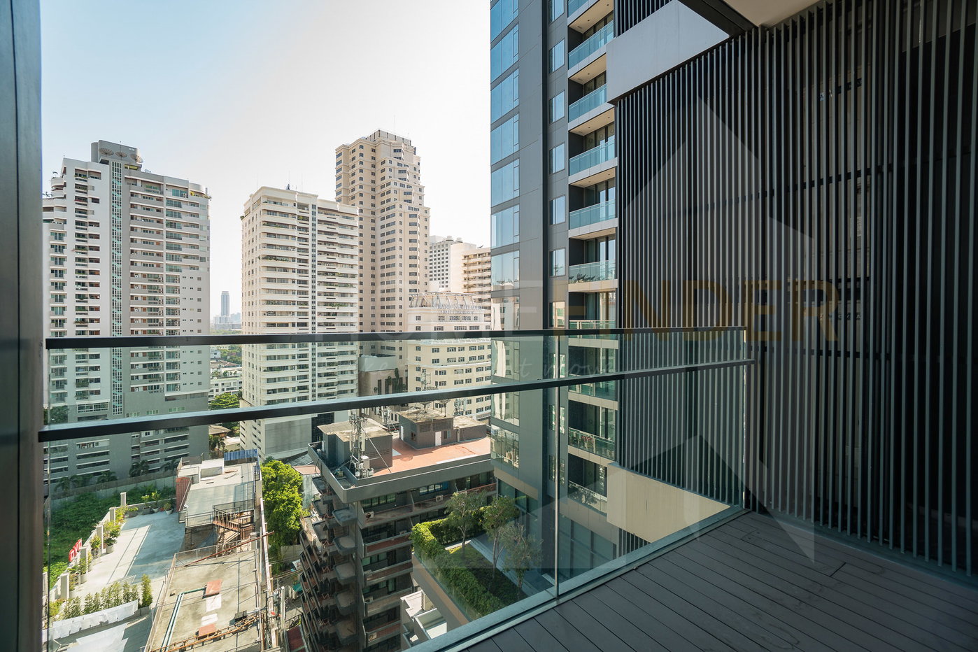 รูป Q 1 Sukhumvit 3 bedrooms, for rent - รูปที่ 5/26