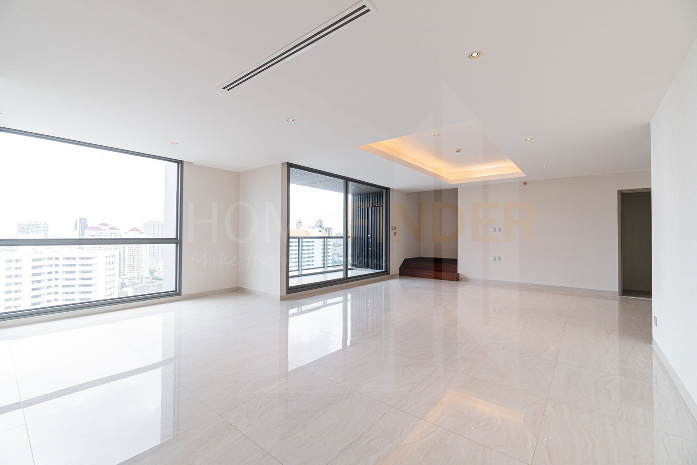 รูป H Sukhumvit 43 3 bedrooms, for sale - รูปที่ 1/16