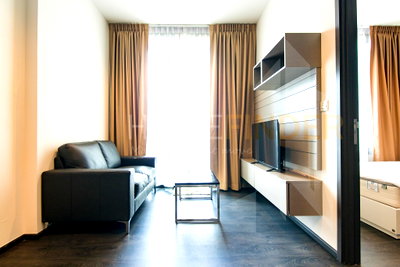 ขายคอนโด : Edge Sukhumvit 23 1 bedroom, for sale