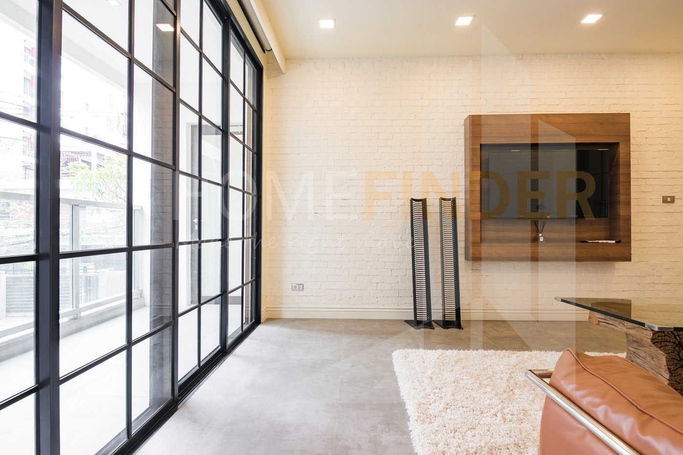 รูป Penthouse Condominium 2 4 bedrooms, for rent - รูปที่ 62/136