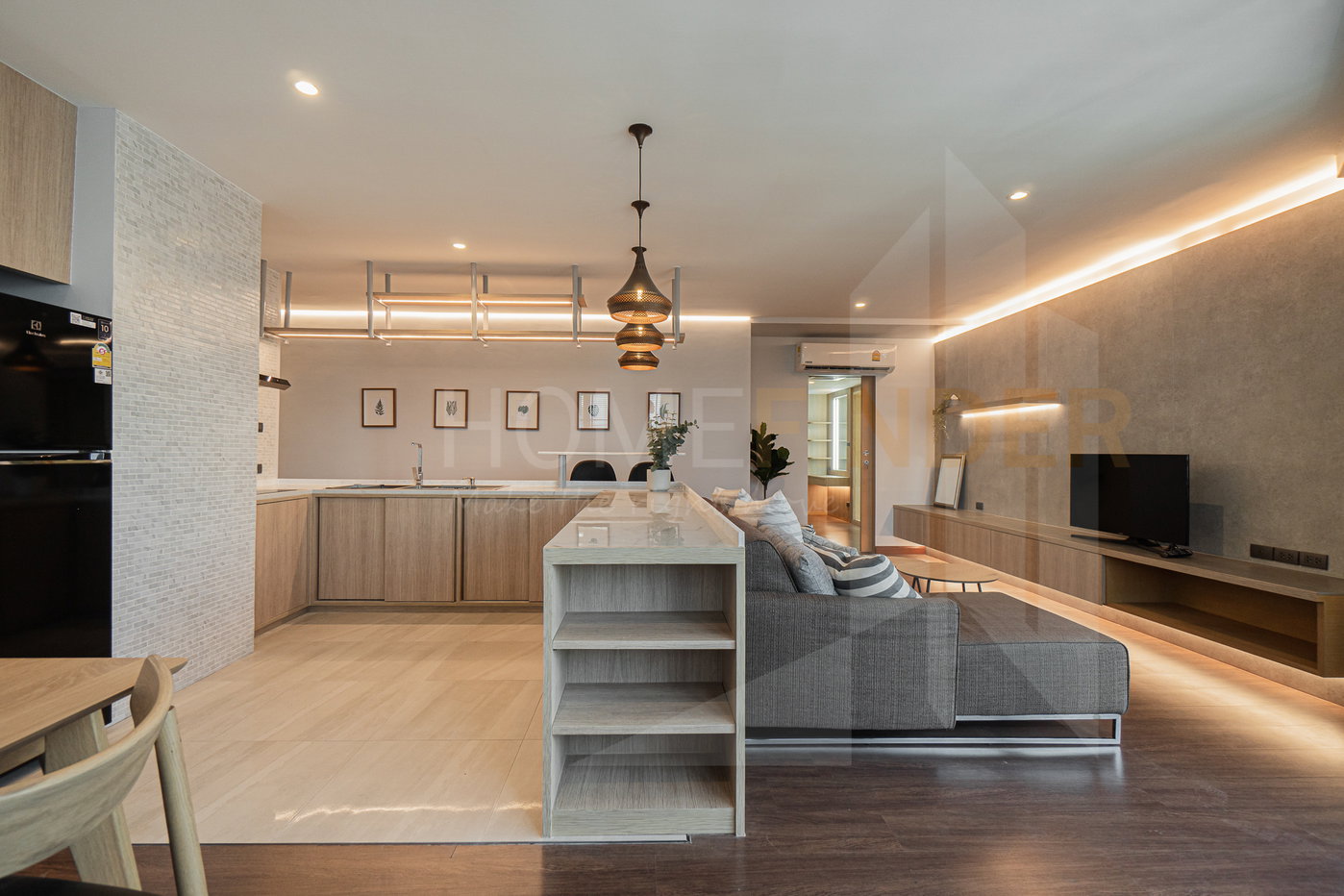 รูป LAKE AVENUE Sukhumvit 16 2 bedrooms, for rent - รูปที่ 2/8