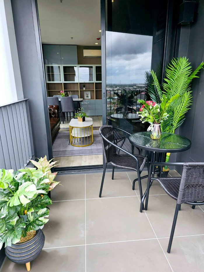 รูป ให้เช่าคอนโดหรู 2 ห้องนอน IDEO Mobi สุขุมวิท Eastpoint ชั้นสูง วิว 180 องศา แต่งสวยครบ - รูปที่ 7/23