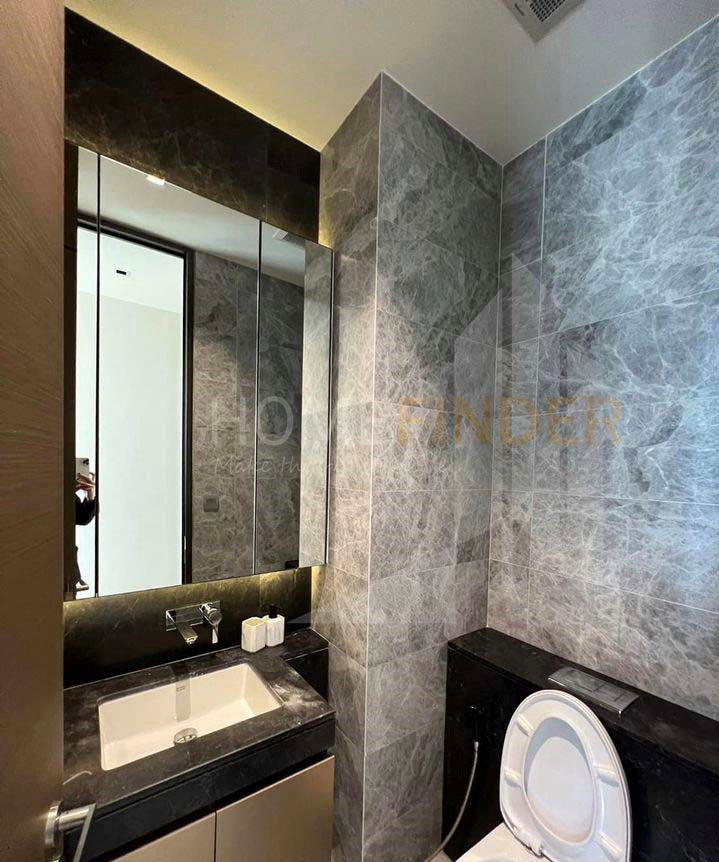 picture 28 Chidlom 2 bedrooms, for sale - 6/6