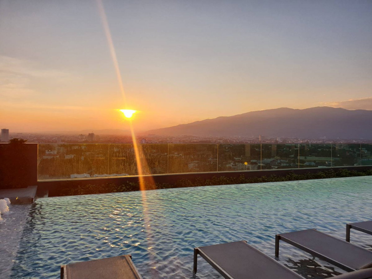 รูป ขายห้อง Escent Chiangmai ตึกสูงข้างเซ็นทรัลเฟสเชียงใหม่ราคาต่ำกว่าตลาด!!!! - รูปที่ 9/9