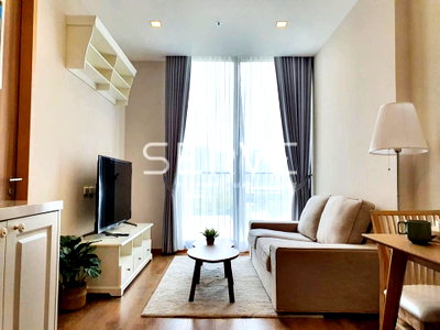 Condos for sale : Homey & Cozy Style 1 Bed (Bathtub & Washlet) Good Location Close to BTS Phrom Phong at Condo Noble BE33  / For Sale