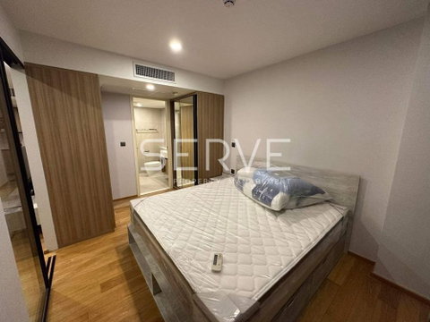 New Condo in Chidlom for Rent // 1 Bd. Unit with Fully Furnished Close to BTS-Na Vara Residence