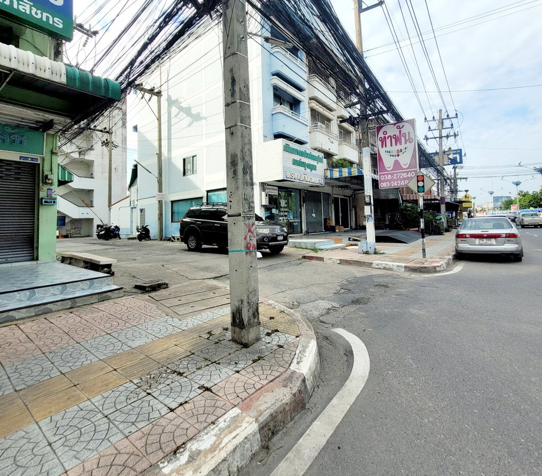 รูป ห้องเช่า 2300 มีแอร์ คอนโดตำหนักน้ำ ถ.พระยาสัจจา อ.เมืองชลบุรี - รูปที่ 7/10