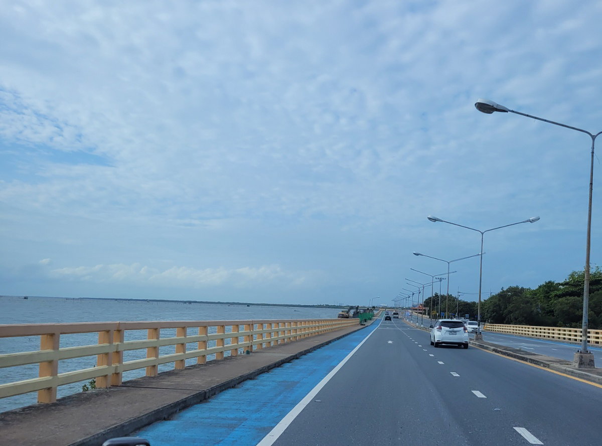 รูป ห้องเช่า 2300 มีแอร์ คอนโดตำหนักน้ำ ถ.พระยาสัจจา อ.เมืองชลบุรี - รูปที่ 10/10