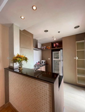 Icon III, Special Rent!! 90 sqm, Super big 1 bedroom with separate living room, separate kitchen for Rent at 35,000 baht/month