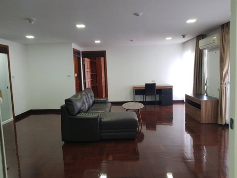LTH6674 - Richmond Palace FOR SALE 2 beds 2 baths Size 143.82 Sq.M.Near BTS Phrom Phong stations ONLY 13 MB