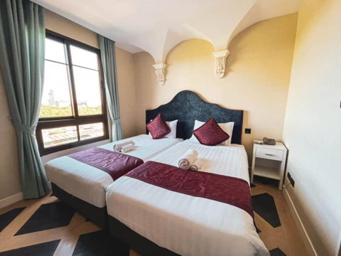 ให้ เช่า Espana Condo Resort พัทยา 75 ตรม. ทำเลดี ใกล้สถานที่ท่องเที่ยวชื่อดัง แหล่งชุมชน มีพื้นที่สำหรับเด็ก วิวเมืองพัทยา