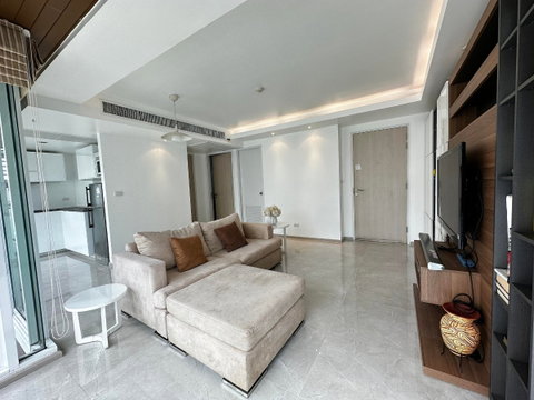 LTH9357 – Condo in Sala Daeng FOR SALE size 57.13 sq.m. 2 beds 1 bath near BTS  Sala Daeng station ONLY 9.8 MB