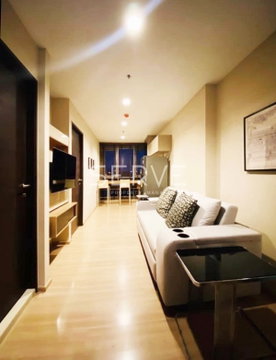 🔥Hot Deal 125K/sq.m🔥 1 Bed Nice Decorate Good Location Close to BTS Saphan Taksin 340m. / For Sale