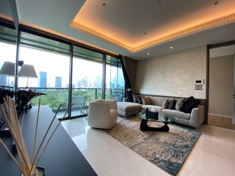 LTHC9401 – SINDHORN TONSON FOR SALE size 87 sq.m. 1 bed 1 bath near BTS Chidlom Station ONLY 24 MB