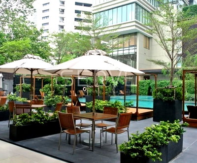 Condos for sale : 🔥21.9 MB (All in)🔥 Loft 1 Bed 132.36 sq.m. Unfurnished Good Location BTS Phrom Phong 800 m. at The Emporio Place Condo / Condo For Sale