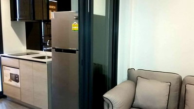คอนโดให้เช่า : ห้องสวย ราคาดี ชั้นสูง The Base Garden Rama 9 1 ห้องนอน 1 ห้องน้ำ 32 ตร.ม เพียง 12,000 บาทเท่านั้น