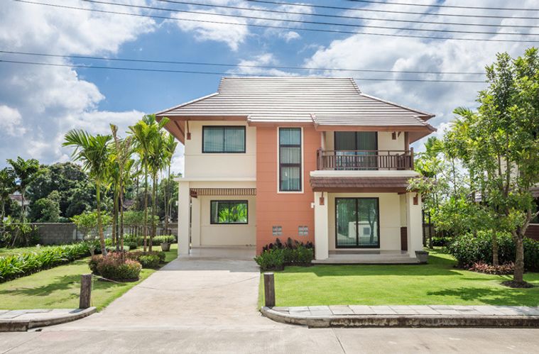 บ้านร้อยจันทร์ เนสท์