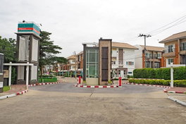 Project Piboon Hometown Picture - 3/8