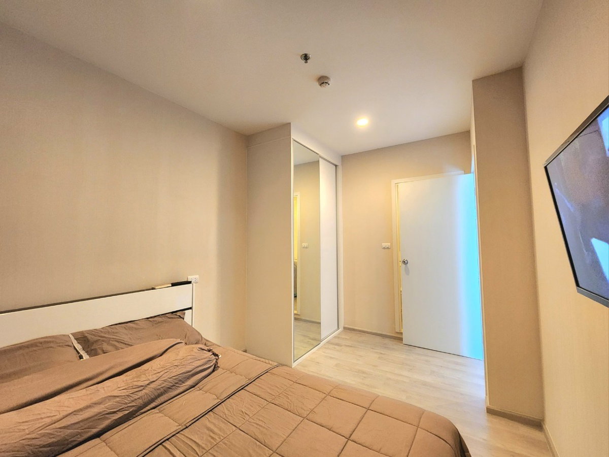 picture Plum Condo Central Station Phase 1 - 8/52
