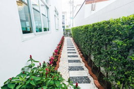 รูป The Miracle Plus Phetkasem 63 Phase 1 - รูปที่ 2/11