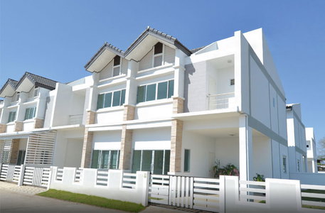 เดอะ สเปซ สันตาลเหลือง