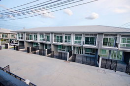 รูป The Finest Town Sriracha - รูปที่ 2/9