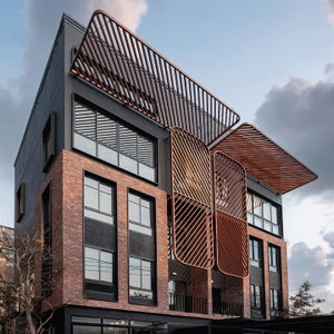Britloft Kaset - Phahon