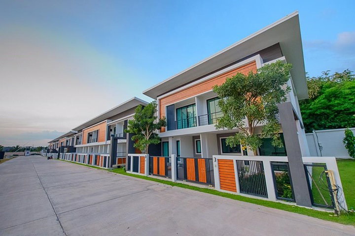 รูปภาพทาวน์โฮม 2 ชั้น Double Master Bedroom