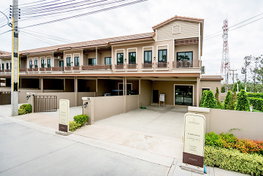 รูป Maneerin The Cottage Angsila - รูปที่ 2/11