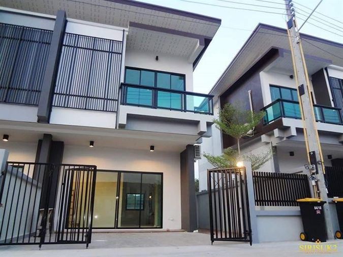 Sirisuk 2 Grand Town Home