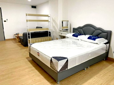Condos for rent : Condo for rent ITF Silom Palace (ITF Silom Palace)
