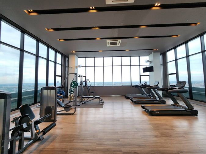 picture Available. luxurious ** For rent, Plum Condo Central Station++ has a washing machine. and bathroom glass divider++ 4 air conditioners - 91/94