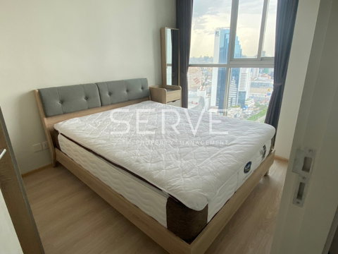 1 Bed 1 Bath HighFl.30+!!! Good Location Close to MRT Thailand Cultural Centre 80 m. / Condo For Rent Noble Revolve Ratchada 1