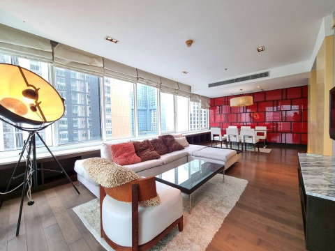LTH9571<H9572 â Siri Residence FOR SALE size 142 Sq. m. 3 beds 3 baths near BTS Phrom Phong Station