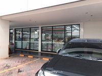 Facility 10