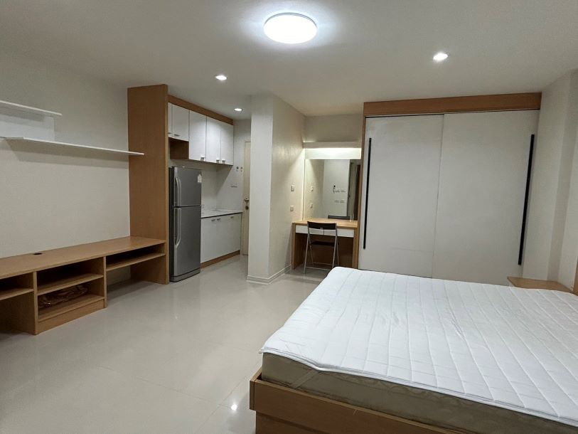 picture Condo for rent - Bangyai Square B2 34 Sqm. Near MRT Talad Bang Yai fully furnished and ready to move in - 2/9