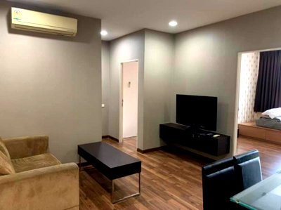Condos for rent : Chewathai Rakchaprarob 45 sq.m. Eng 中 日 Please add LINE ID @806qphgn o8415o5483