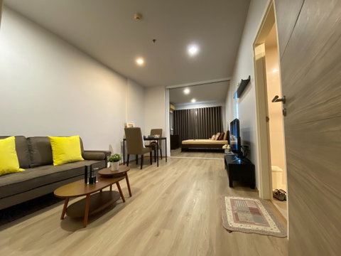 Condo 1นอน 1นั่งเล่น 40ตรม.F.26 ห้องสวย วิวดี เฟอร์.+คชฟฟ.ใหม่ HiveTaksin @BTSวงเวียนใหญ่ ติดต่อเจ้าของห้อง 093-575-3341 ว่างให้เข้าพัก 1 กย.69 นี้